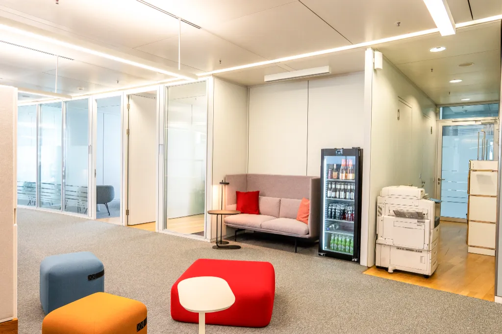 Connected workspace at Tribes Düsseldorf GAP 15